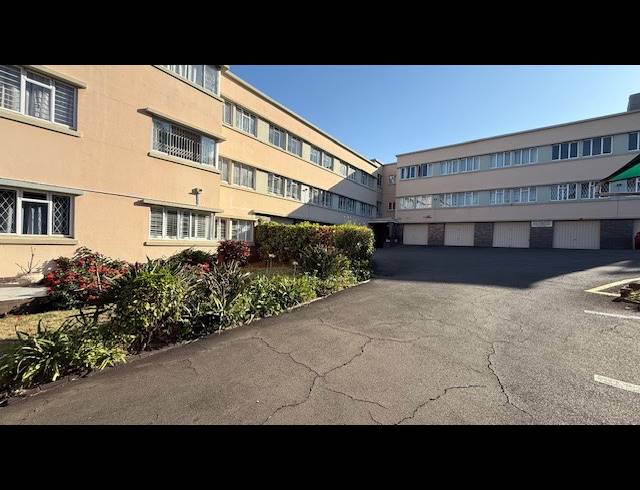 1.5 BEDROOM APARTMENT FOR SALE IN MUSGRAVE